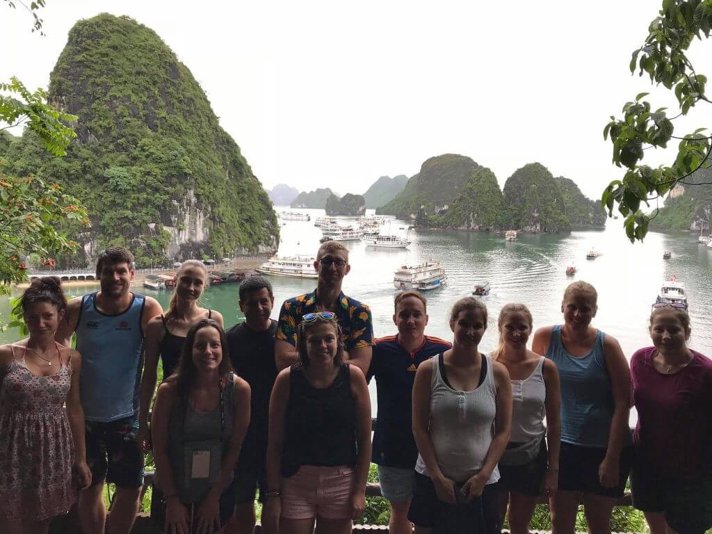 Halong-bay-with-groups-1024×768 (1)