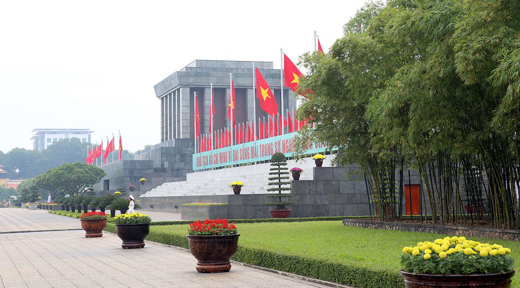 Ho Chi Minh mausoleum (1)