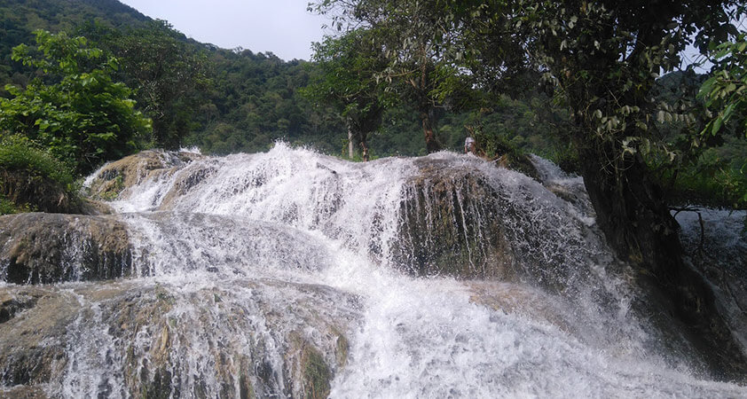 Pu Luong – Hieu waterfall (1)