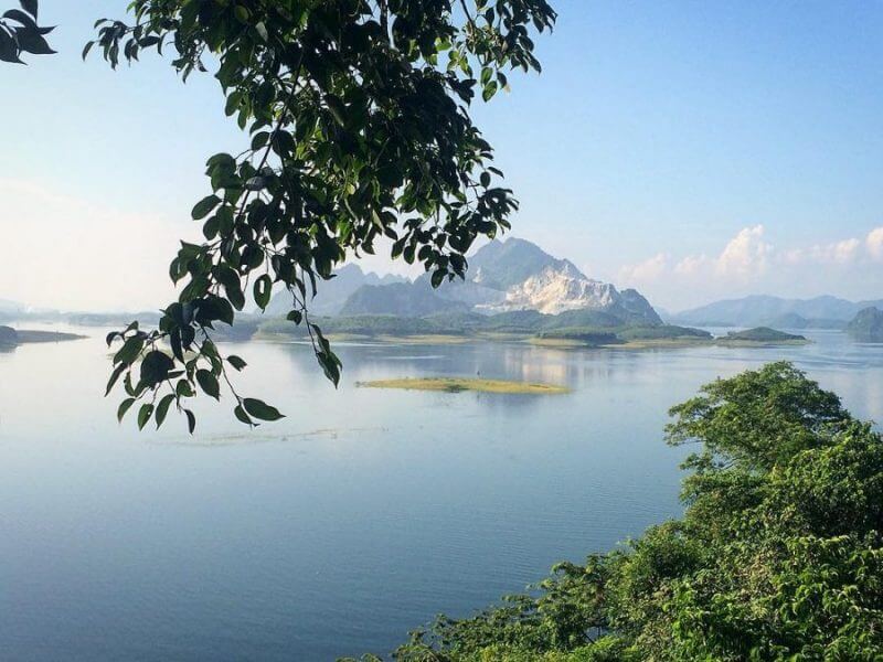 Thac Ba lake – view at Thuy Tien cave
